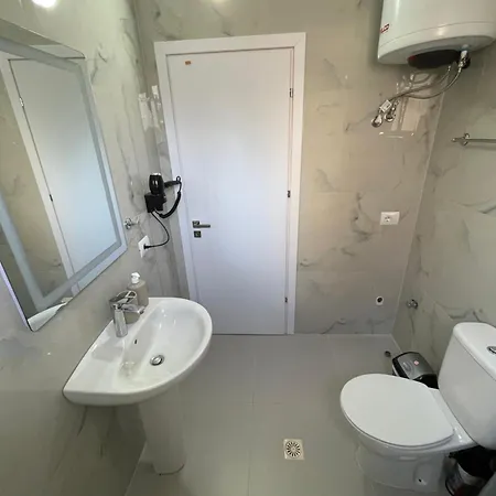 Odore Di Mare Apartments Sarande Exterior photo