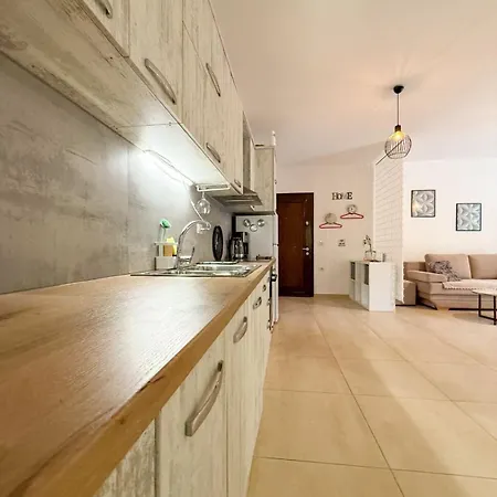 Odore Di Mare Apartments Sarande Exterior photo